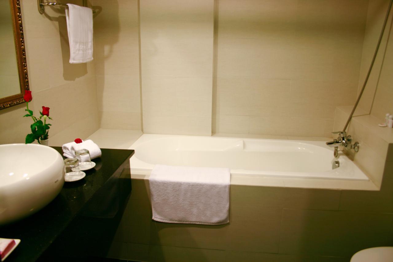 Angella Hotel Nha Trang Exterior photo
